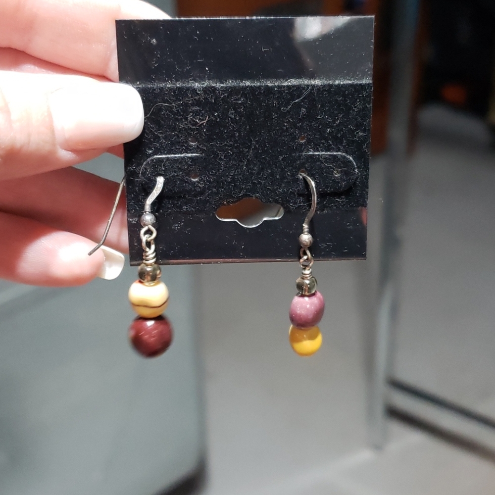 Necklace - Picture 3 of 4